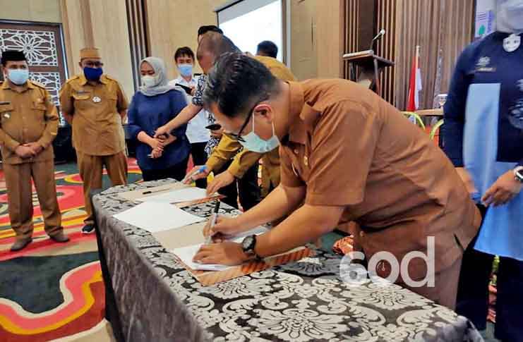 Penandatanganan Berita Acara Rancangan Awal RKPD Kota Gorontalo Tahun 2022