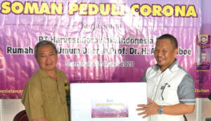 Lawan Corona, PT. Harvest Serahkan 300 SoMan kepada Tenaga Medis di RSAS
