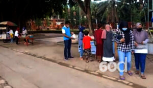 Penjual Takjil di Alun-Alun Trenggalek Harus Patuhi Protokol Kesehatan