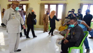 Gubernur Sosialisasikan PSBB di Monano, Gorontalo Utara