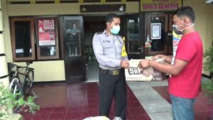 Balon Udara dan Mercon