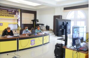 Gubernur Gorontalo Rusli Habibie