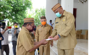 Rusli Habibie THR