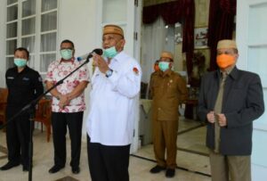 Konfrensi Pers Rusli Habibie