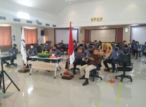 Rapat si