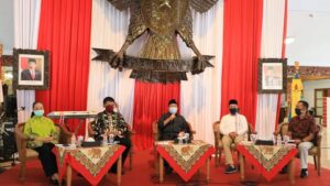 Diskusi