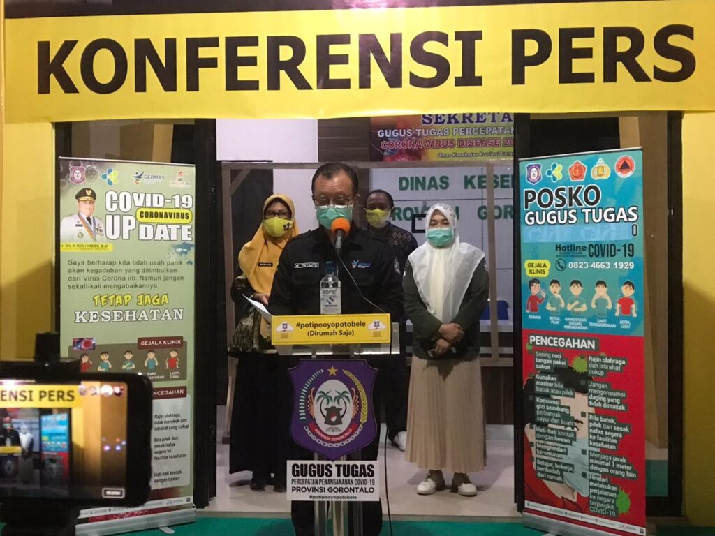 Konferensi Pers malam
