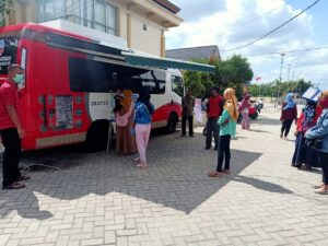 Mobil Layanan