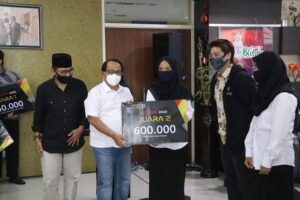 Bupati Blitar Pak Camat