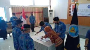 Tanda Tangan Serah Terima Jabatan