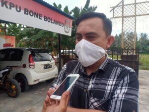 Ketua KPU Bone Bolango, Adnan Berahim