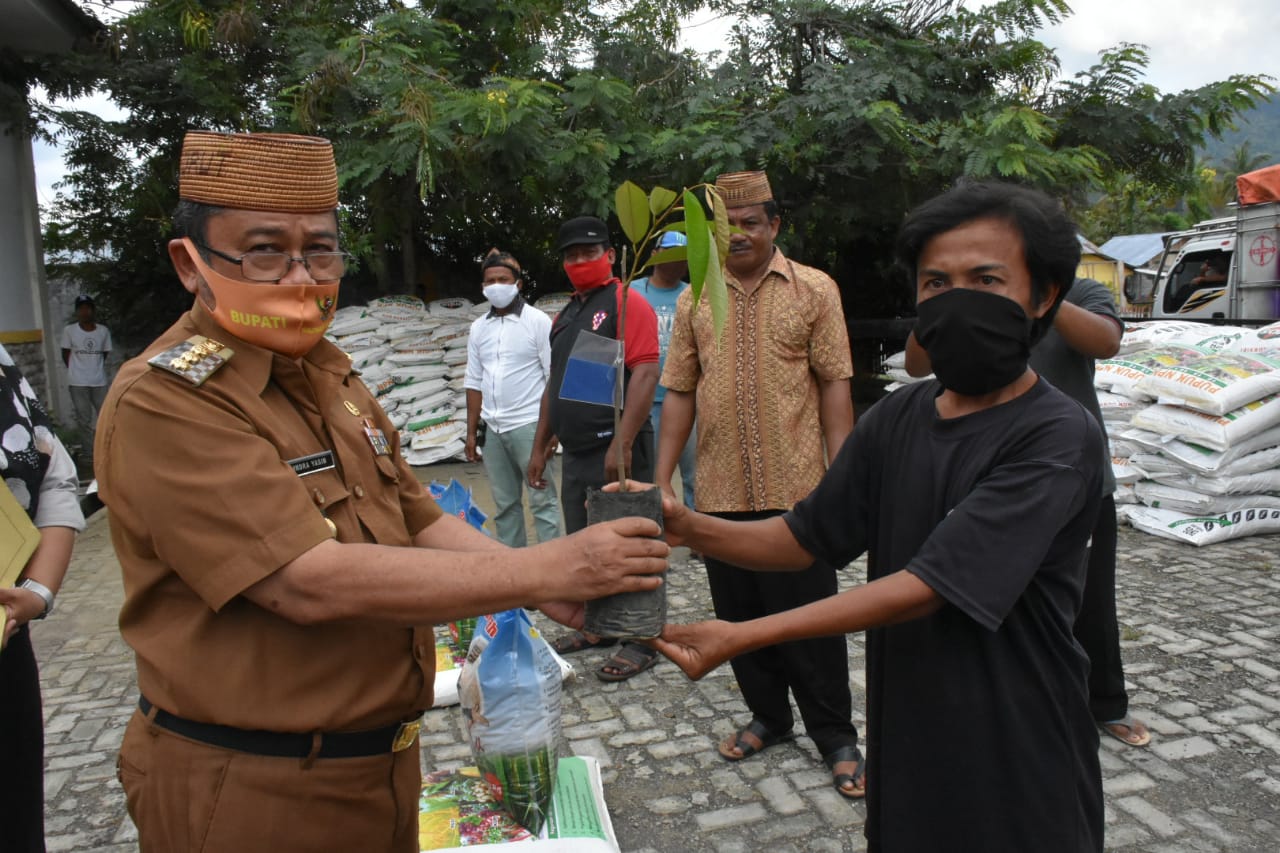Bupati Gorontalo Utara Indra Yasin