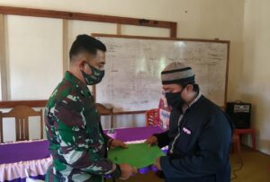 Dandim 1314 Gorontalo Utara, Menyalurkan Dana Bantuan