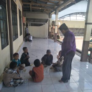 Indra Yasin Menyapa Anak-anal