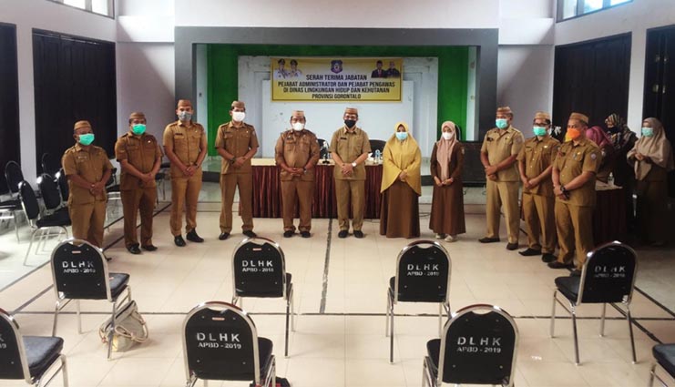 DLHK Gelar Serah Terima Jabatan Pejabat Baru