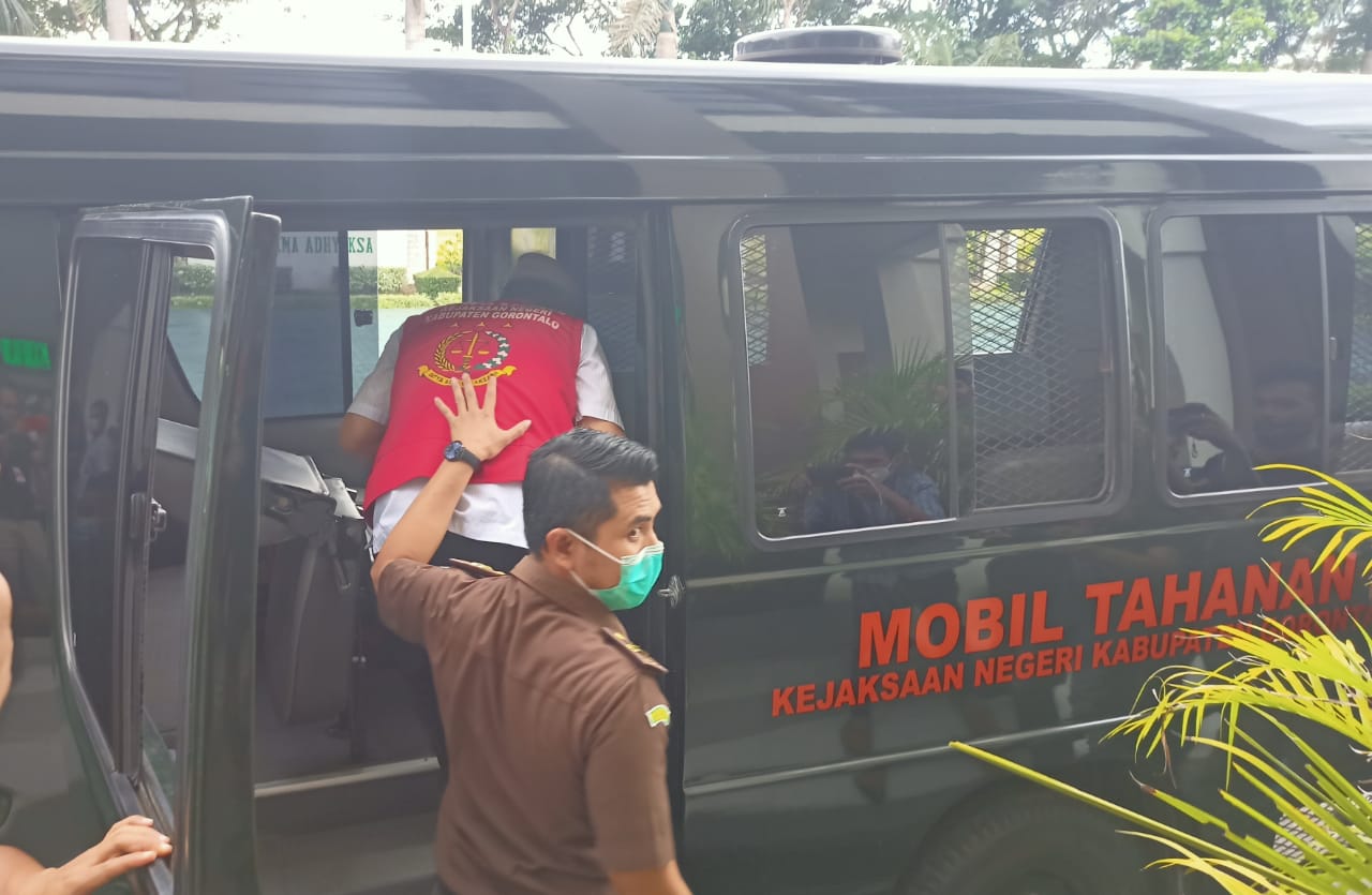 Korupsi Gedung DPRD Kab.Gtlo