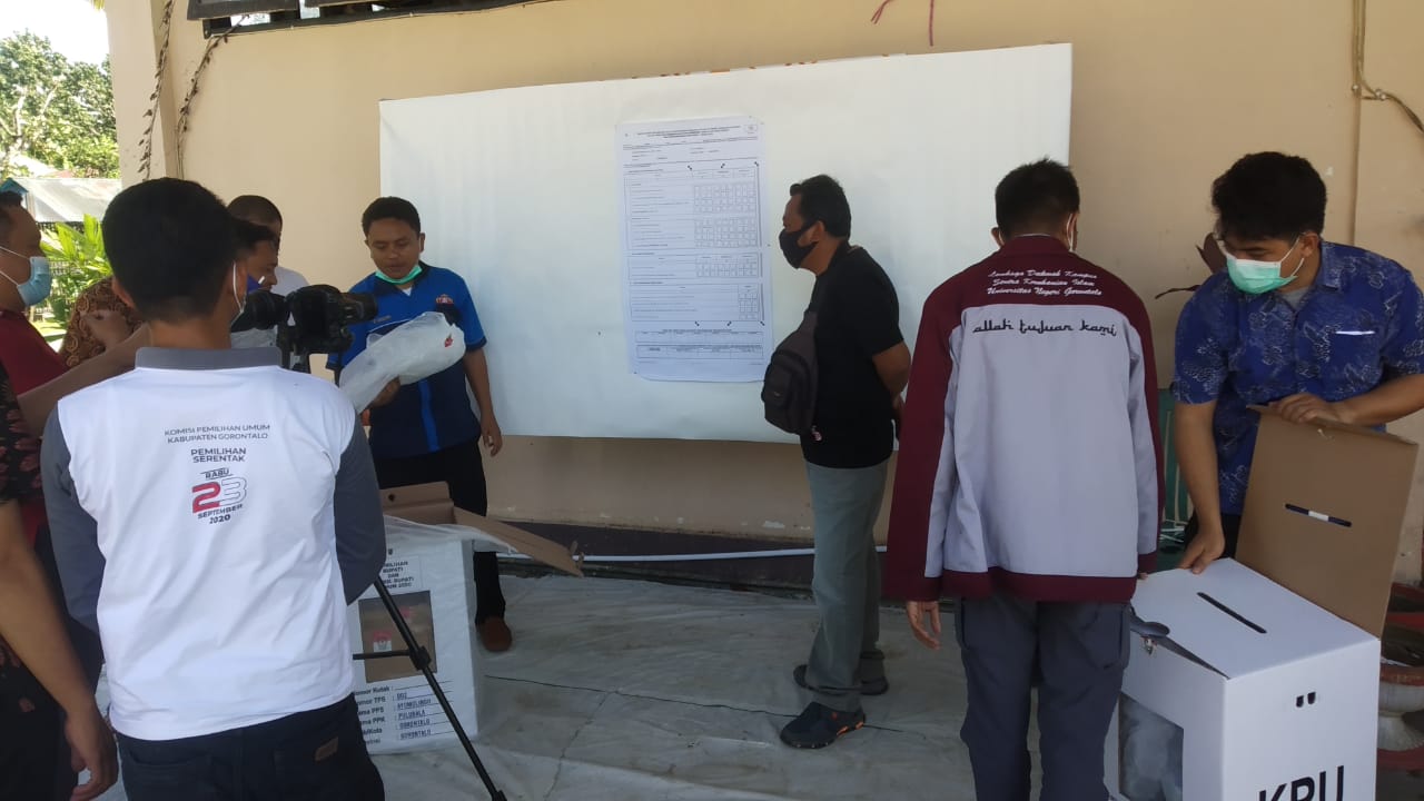 Pembukaan Kotak Suara