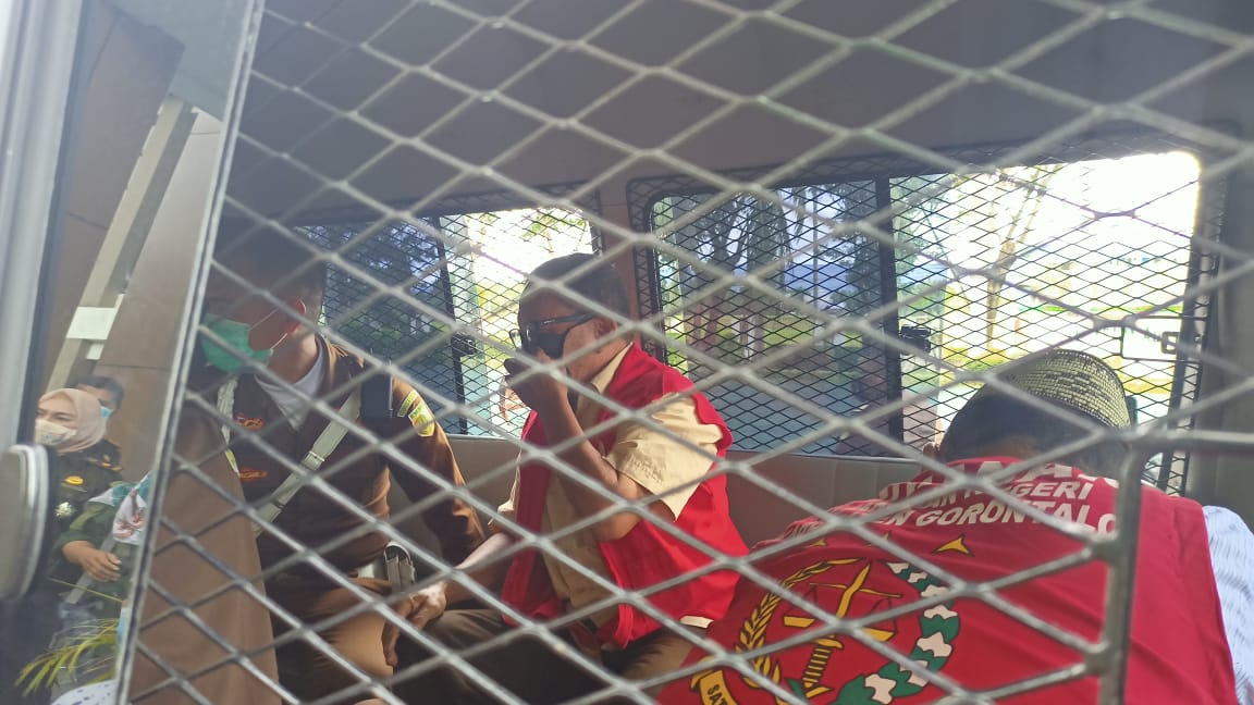 Tersangka Korupsi Gedung DPRD Kab. Gtlo
