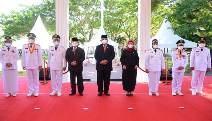 Lantik Tiga Kepala Daerah, Ini Pesan Gubernur Gorontalo