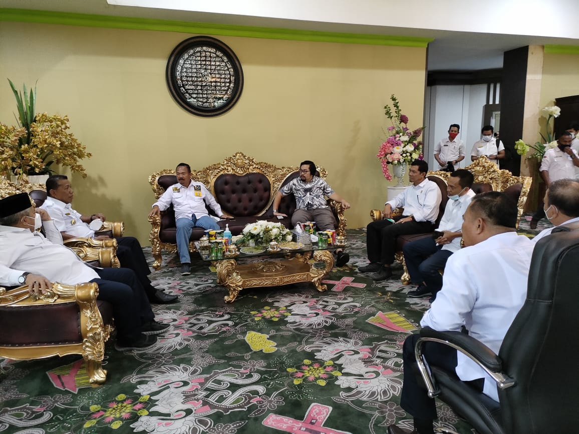 DPRD Provinsi Gorontalo Bersama Bupati Bolmong Utara Cari Solusi Tangani Banjir