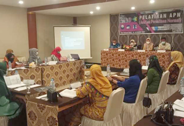 Suharsi Igirisa Bukan Pelatihan Asuhan Persalinan Normal