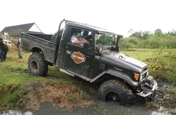 Fun Offroad IOF Gorontalo Berakhir di Trek Sungai Bulango
