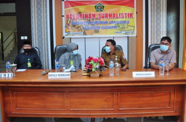 Gelar Pelatihan Jurnalistik, MAN 1 Pohuwato Gandeng Diskominfotik
