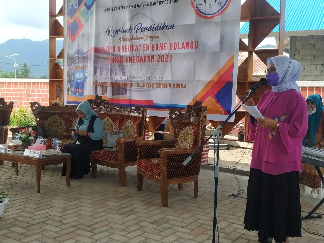Merlan Uloli Tekankan Pentingnya Inovasi di Bidang Pendidikan