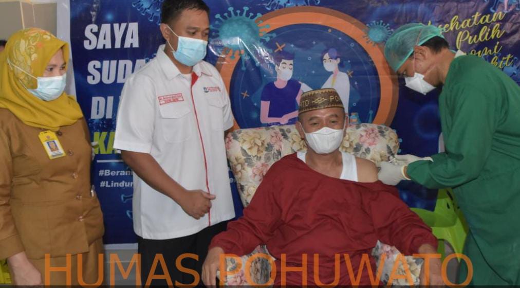 Vaksinasi Covid-19 Tahap II di Kabupaten Pohuwato Dimulai