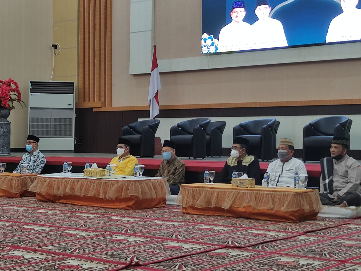 Buka Puasa Bersama Walikota Gorontalo dengan Alumni HPMIG Manado