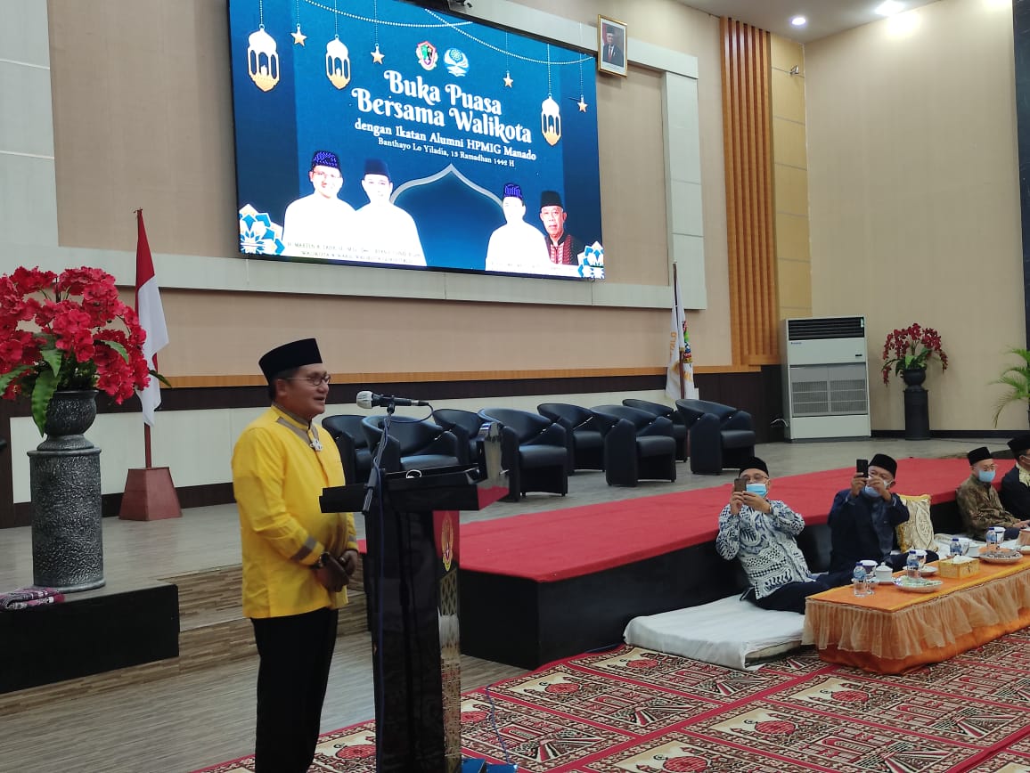 Buka Puasa Bersama Walikota Gorontalo dengan Alumni HPMIG Manado