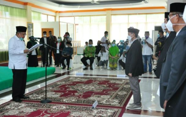 Neslon Pomalingo dilantik jadi Ketua DMI Gorontalo