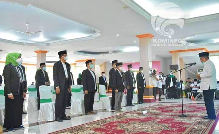 Jusuf Kalla Lantik Nelson Pomalingo Sebagai Ketua DMI Provinsi Gorontalo