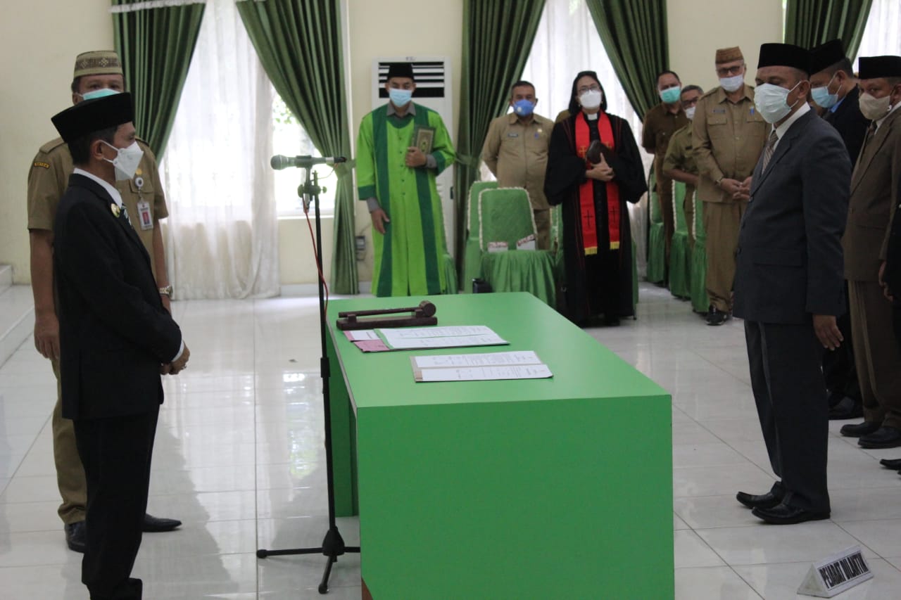 Nelson Pomalingo Lantik Ratusan Pejabat Fungsional Pemkab Gorontalo