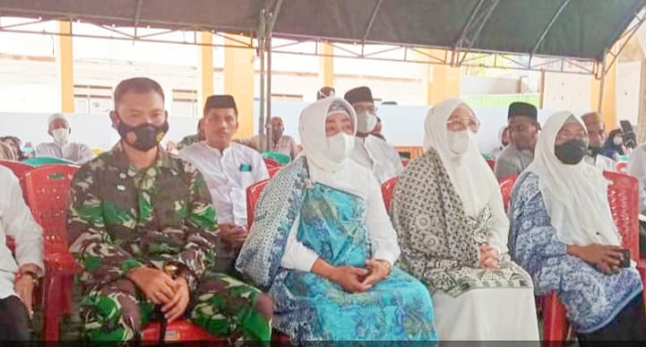 Wakil Bupati Pohuwato Hadiri Pemakaman Alm. KH. Abdul Gofur Nawawi