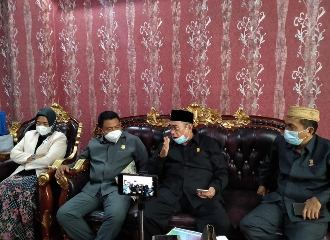 Serahkan Rekomendasi LKPJ Gubernur 2020, Begini Masukan Fraksi Nasdem Amanat