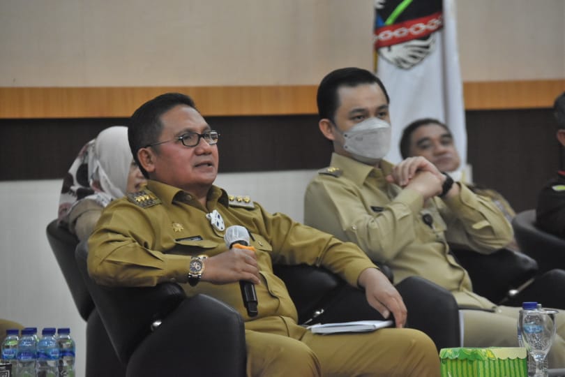 Terkait Perayaan Ketupat, Marten Taha Instruksikan Camat Lurah Tingkatkan Pengawasan