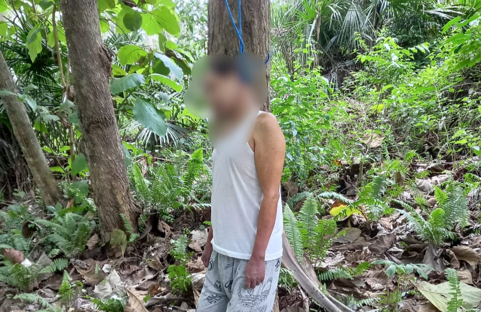Gantung Diri, Pria Paruh Baya Ditemukan Meninggal