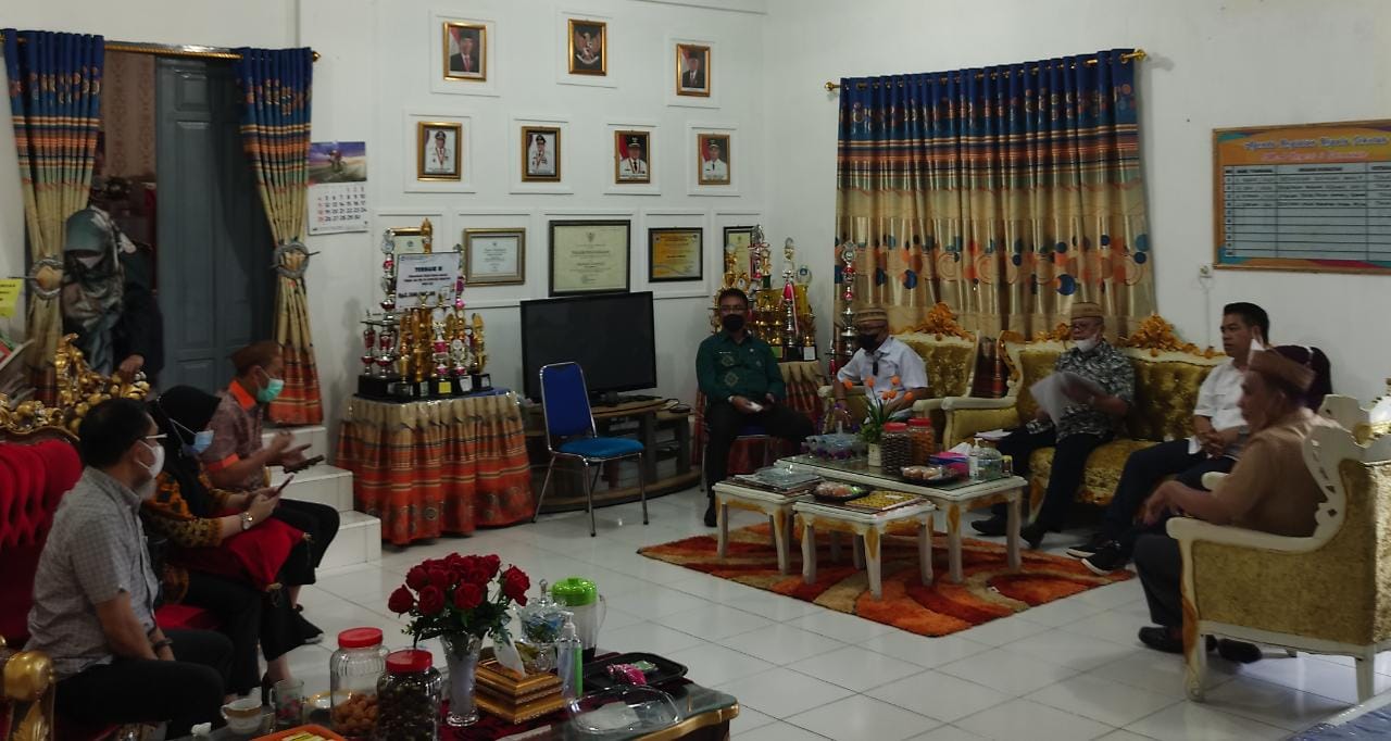 Tawarkan Solusi Masalah PPDB