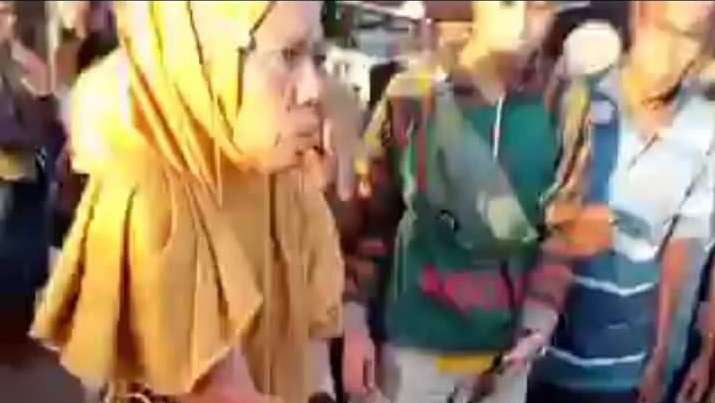 Diduga Penculik Anak, Seorang Nenek Diamuk Warga