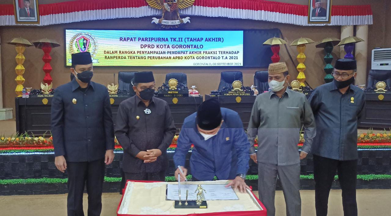 Ranperda Perubahan APBD Kota Gorontalo Resmi jadi Perda