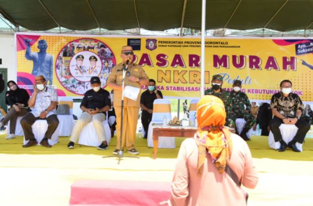 Pasar Murah NKRI Peduli sentuh Warga di Sekitaran Korem 133 NWB