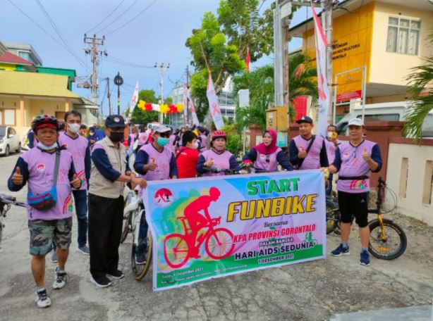 Komisi Penanggulangan AIDS Gorontalo gelar Fun Bike
