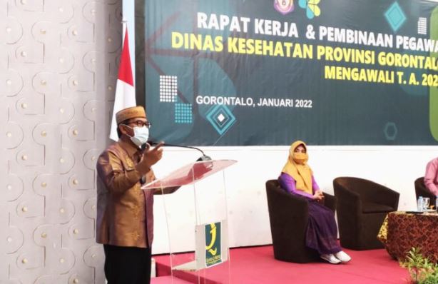 Pejabat Dinas Kesehatan Gorontalo Tanda Tangani Perjanjian Kinerja 2022