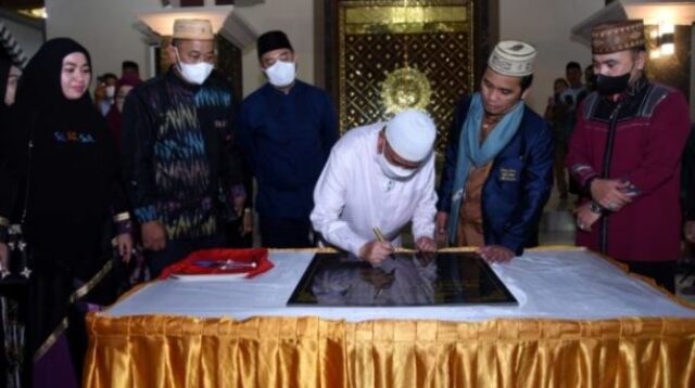 Wakil Gubernur Idris Rahim