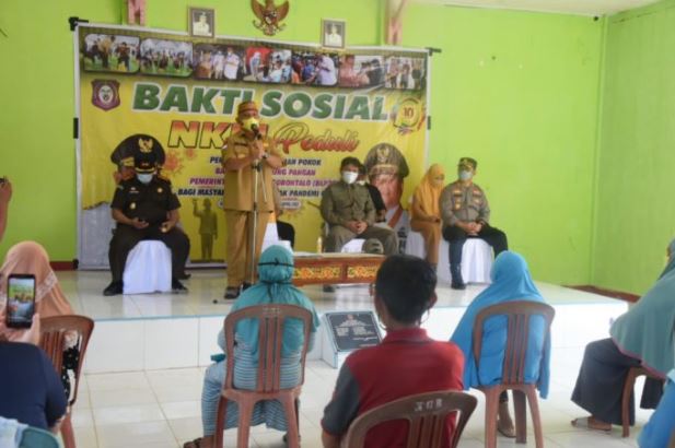 Warga Atinggola dan Gentuma Raya