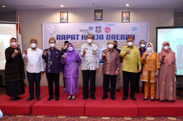 Idris Rahim Buka Rapat Kerja Daerah Bangga Kencana