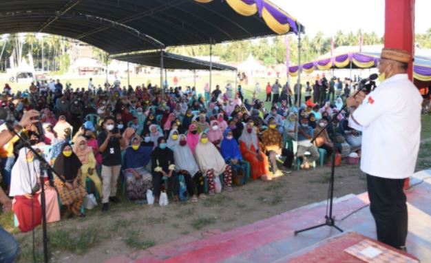 Masa Jabatan Tinggal Sebulan, Gubernur Gorontalo Fokus Layani Warga