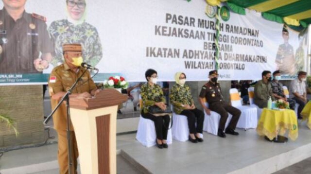 Pasar Murah Adhyaksa Dharmakarini Gorontalo Hadirkan 8 Komoditi