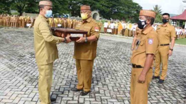 Pakaian Dinas Rusli dan Idris akan Dimuseumkan
